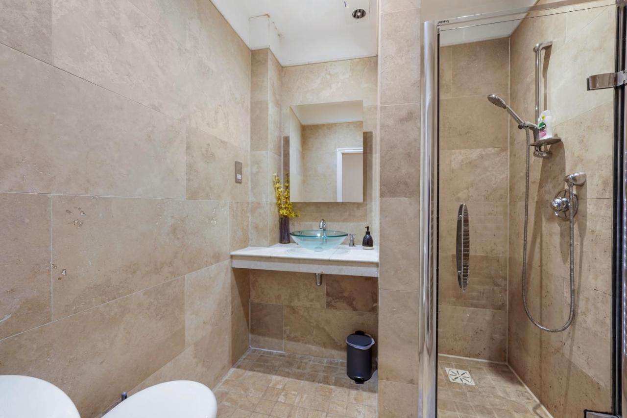 Pristine Stylish Townhouse On The Stray! - Sleeps 9 Villa Harrogate Eksteriør billede